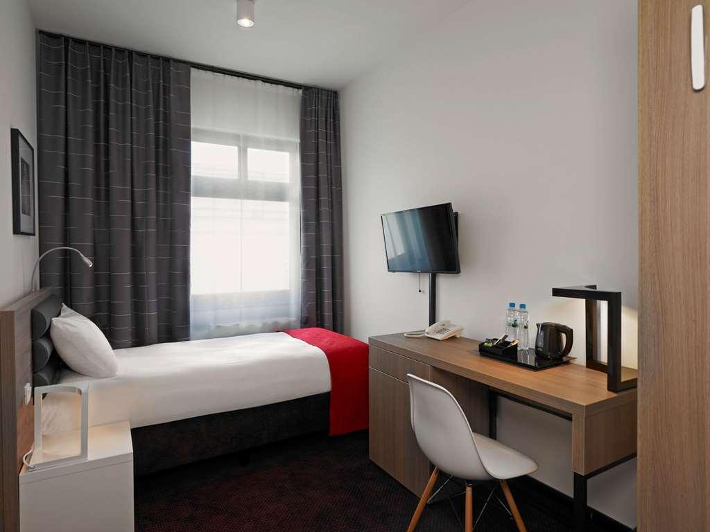 Focus Hotel Premium Inowroclaw Phòng bức ảnh